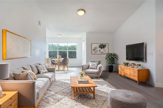 Photo - 12980 Vista Isles Dr Unit 322 Condo