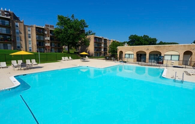 The Gardens - The Gardens Apartments