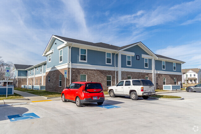 Building Photo - Robinson Road Apartments 62+