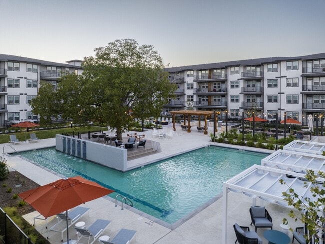 Building Photo - Amberlin Georgetown 55+ Active Adult Rental