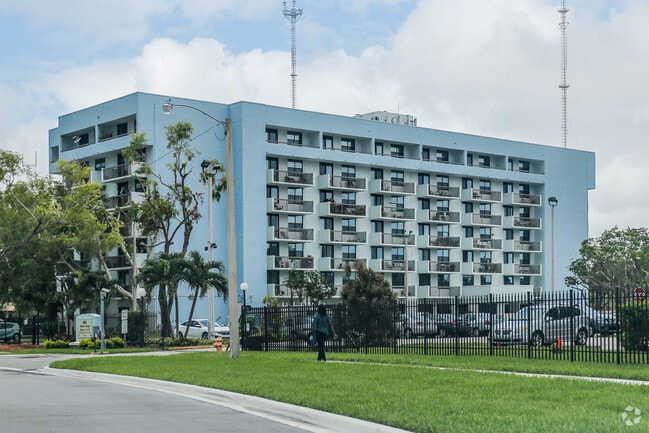 Photo - Robert Sharp Towers Two Apartments