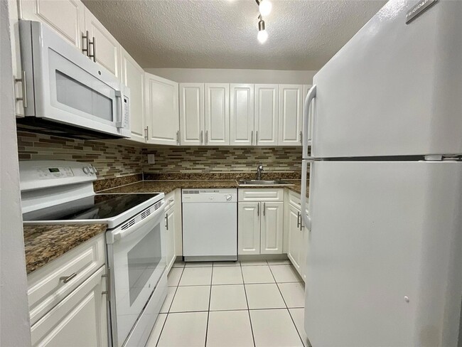 Photo - 9517 Fontainebleau Blvd Unit 561-217 Condo