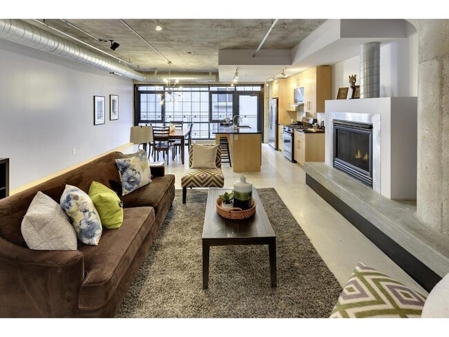Photo - 525 N 3rd St Rental