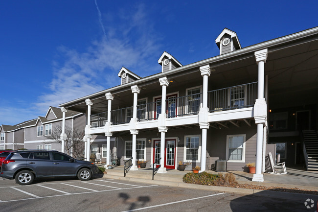 Building Photo - Savannah House of Moore Rental