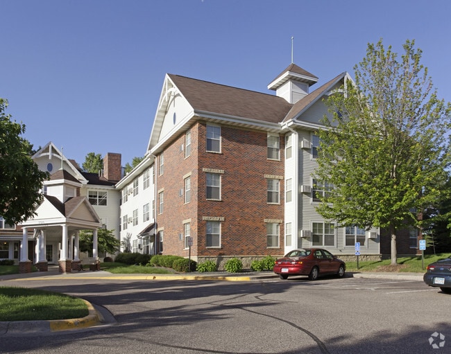 Primary Photo - Parkview Plaza Rental