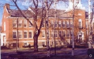 Primary Photo - Schoolhouse Apartments