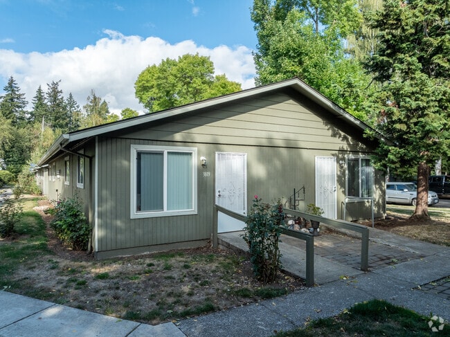 Building Photo - Wayside Apartments