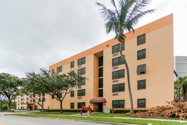 Building Photo - Singer Plaza Rental