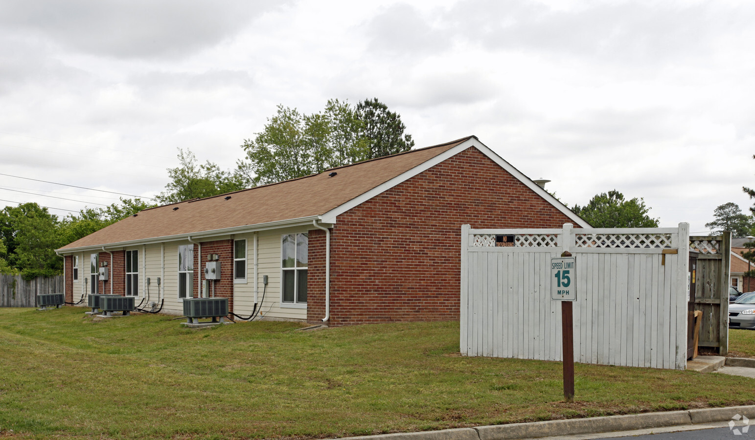 Bettie S. Davis Village - Bettie S. Davis Village Apartments