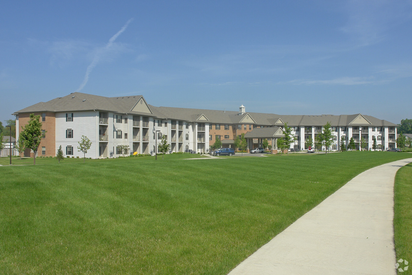 The Village at Appledorn - The Village at Appledorn Apartments