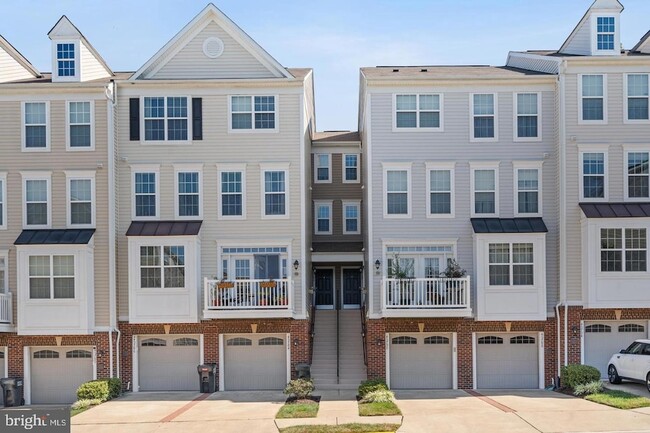 Photo - 45818 Winding Branch Terrace Townhome