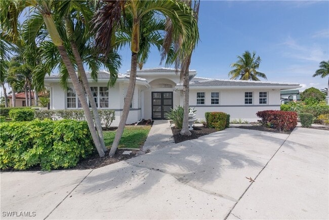 Photo - 2417 Cape Coral Pkwy W Rental