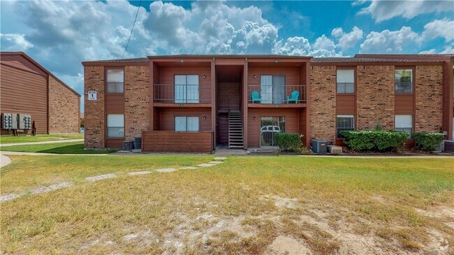 Building Photo - 904 University Oaks Blvd Rental
