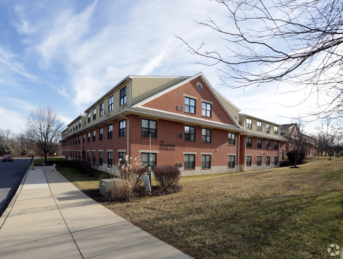 Grandview Terrace - Grandview Terrace I & II Apartments