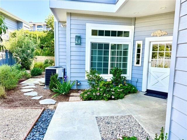 Building Photo - 3600 Lilac Ave Rental
