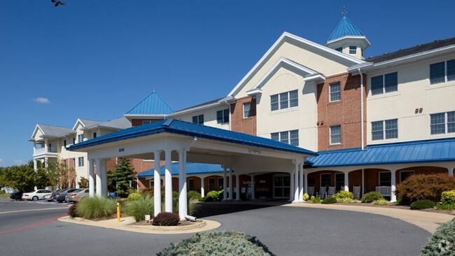 Building Photo - Bridgewater Retirement Community Rental