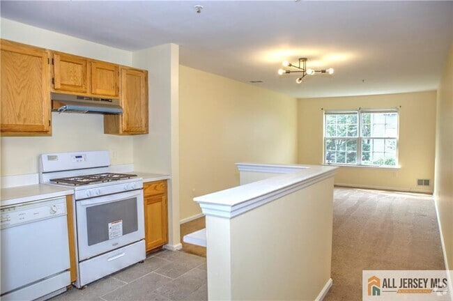 Building Photo - 93 Inverness Dr Rental