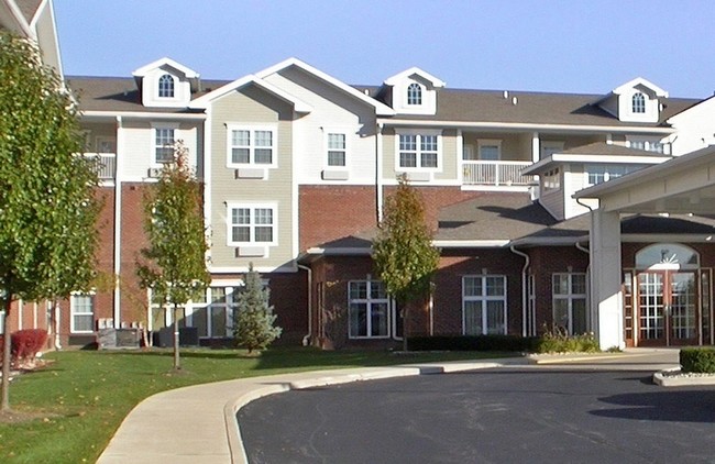 The Waterford at Levis Commons - The Waterford at Levis Commons Apartments