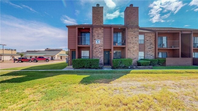 Photo - 904 University Oaks Blvd Unit 78 Condo