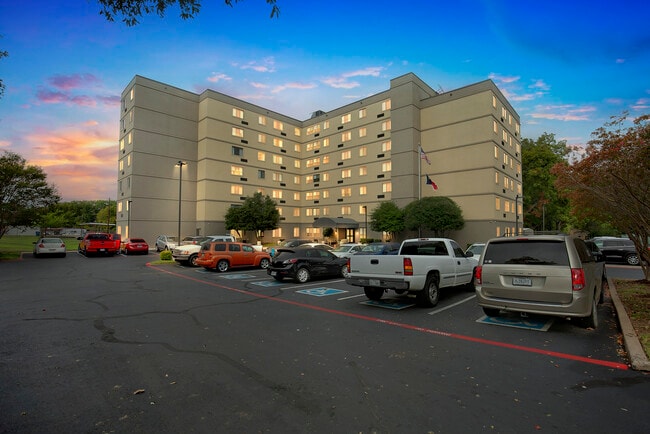 Building Photo - Friendship Towers Corsicana Rental