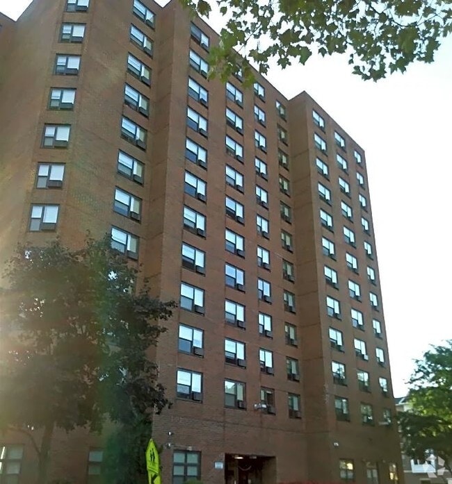 Building Photo - Orange Senior Citizens Residence Rental