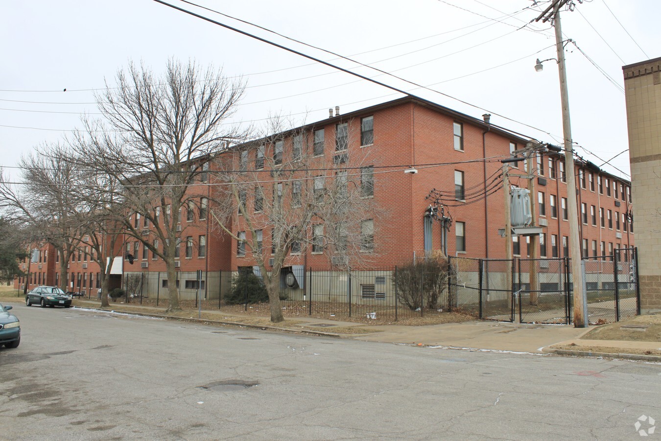 Photo - Jeff-Vander-Lou Apartments