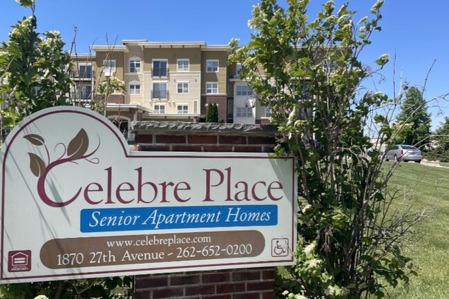 Building Photo - Celebre Place