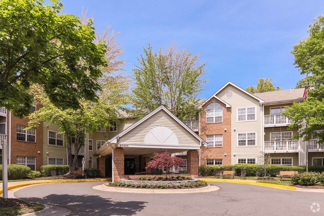 Sommerset Retirement Community - Sommerset Retirement Community Apartments