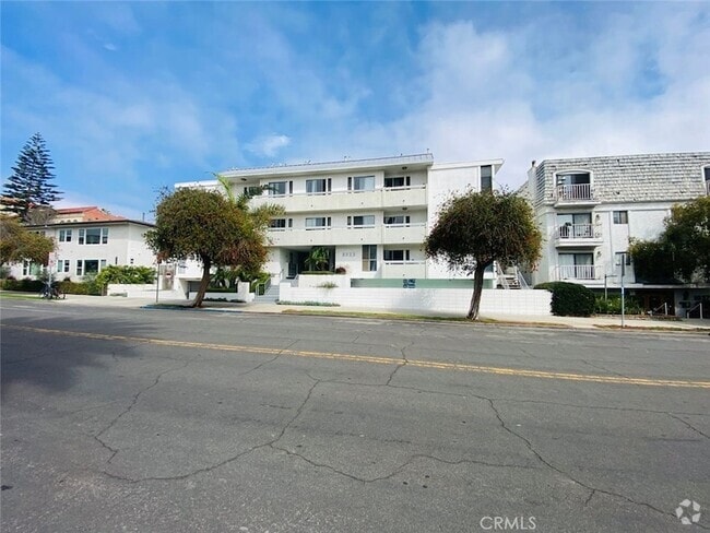 Building Photo - 1033 3rd St Rental
