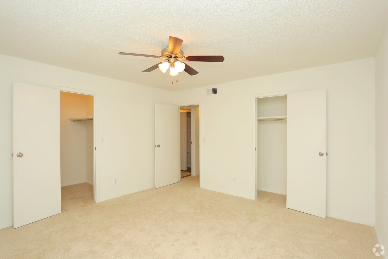 Floor Plan - 1 Bed Upstairs