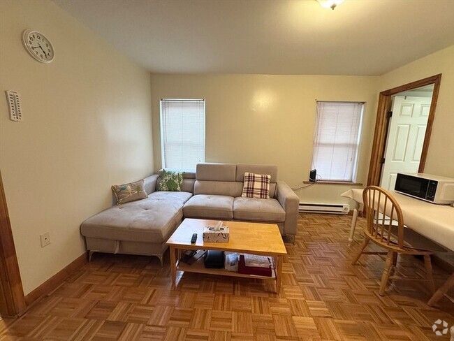 Building Photo - 260 Aspinwall Ave Rental