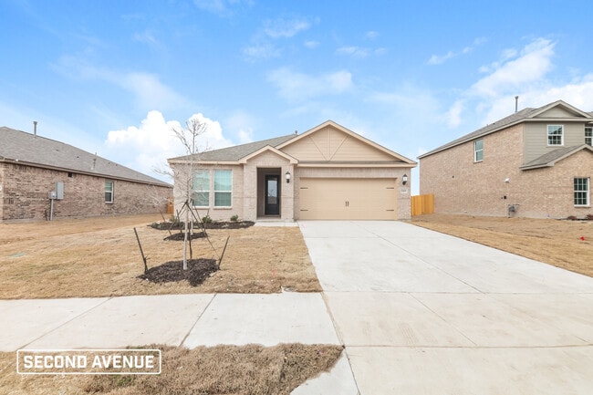 Building Photo - 2105 Meadow Dr Rental