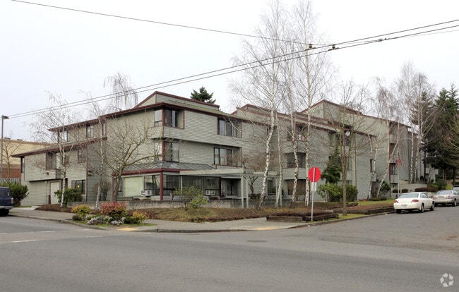 Primary Photo - 323 25th Ave S Rental