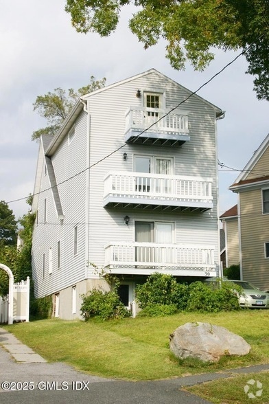 Building Photo - 30 Woodland Dr Rental