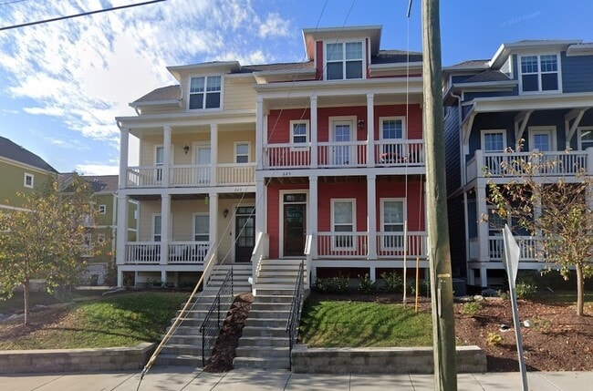 Photo - 225 22nd St Rental