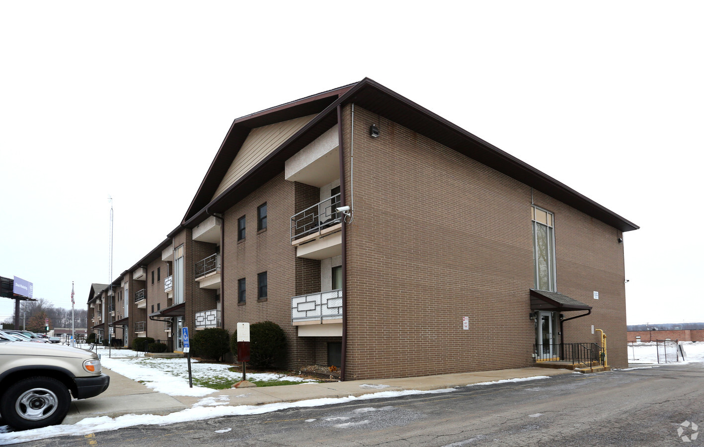 Photo - Eastview Apartments