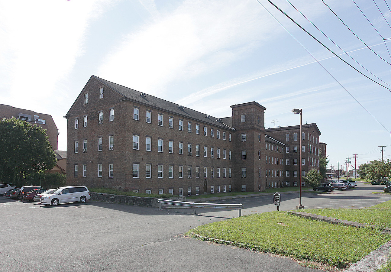 Photo - Ogden Mills Apartments