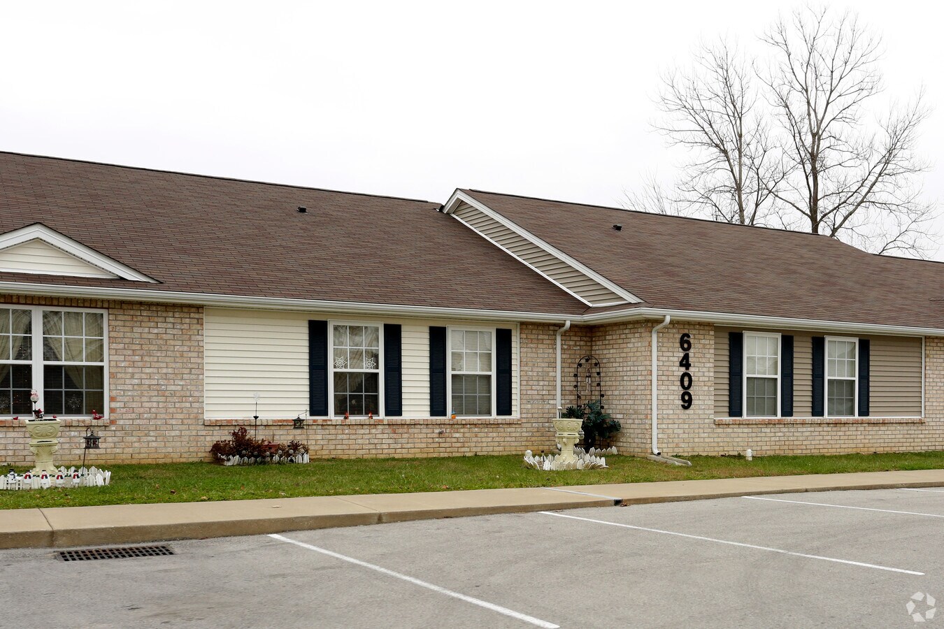 Aislynn Village Apartments Henderson, Kentucky 0 unit available