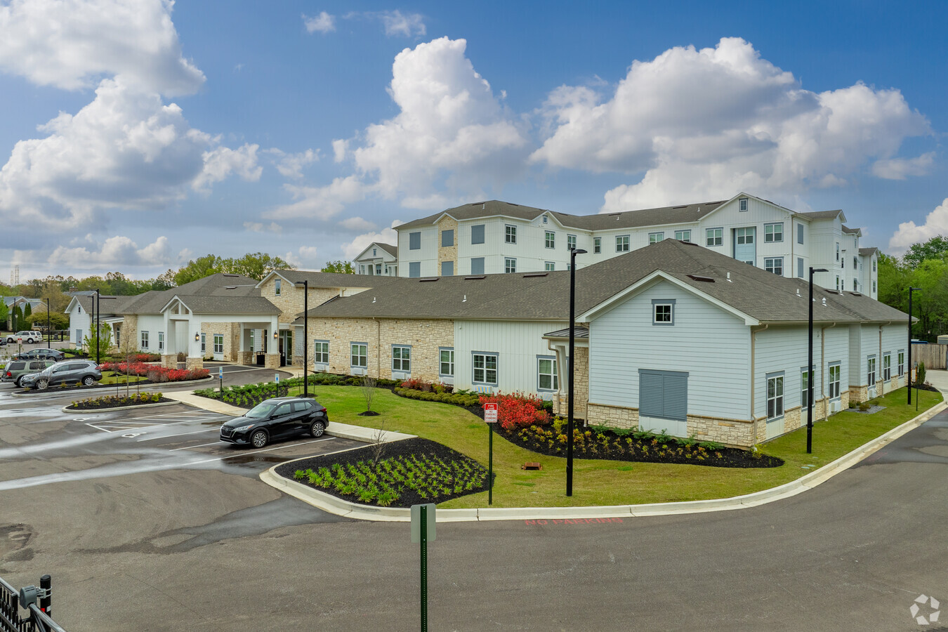 Brightmore of East Memphis - Brightmore of East Memphis Apartments