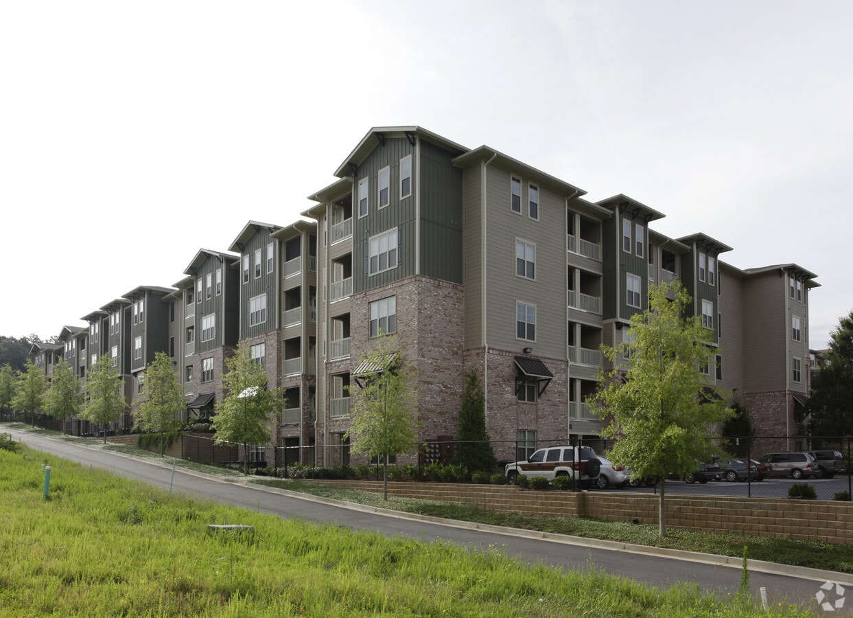 Legacy at Walton Village Apartments Marietta, 0 unit