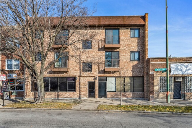 Photo - 7109 N Western Ave Unit 3N Condo