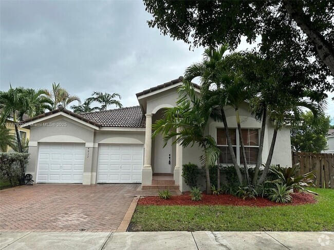 Building Photo - 4832 NW 112th Ct Rental