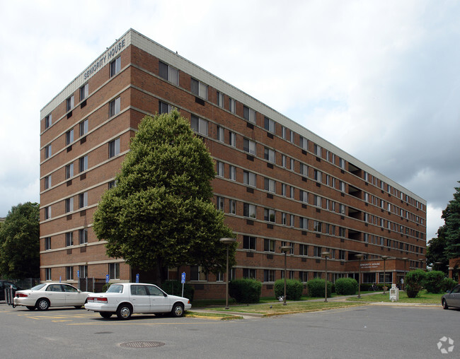 Building Photo - Seniority House (Age 62+) Rental