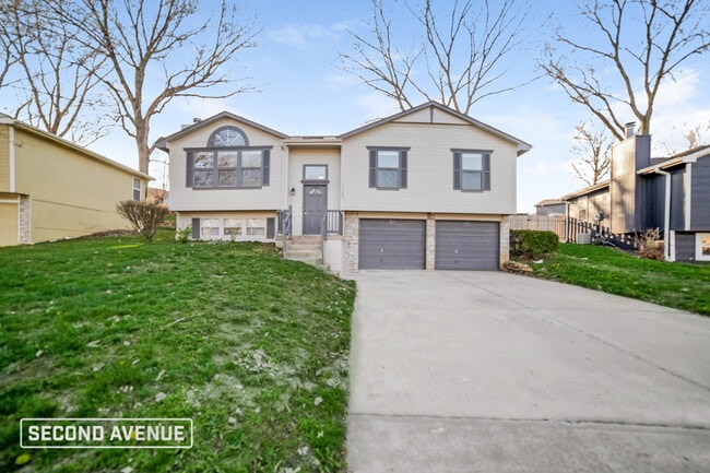 Building Photo - 1720 S Whitney Dr