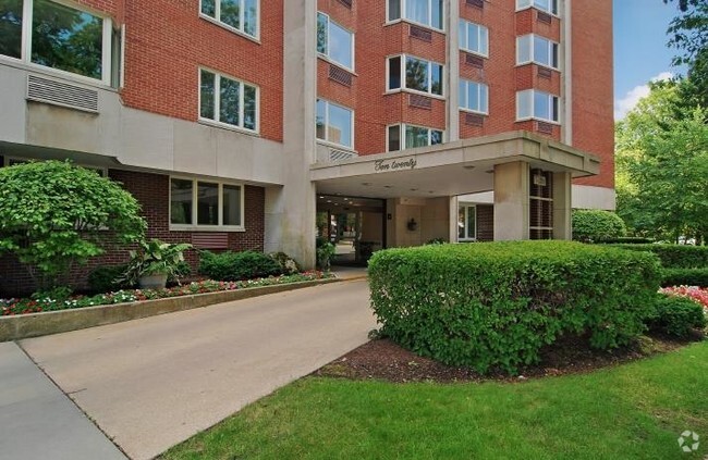 55+ Communities & Senior Living in Evanston, Illinois | After55