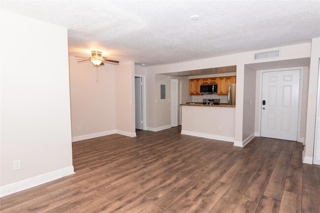 Photo - 1251 SW 46th Ave Unit 1506 Condo