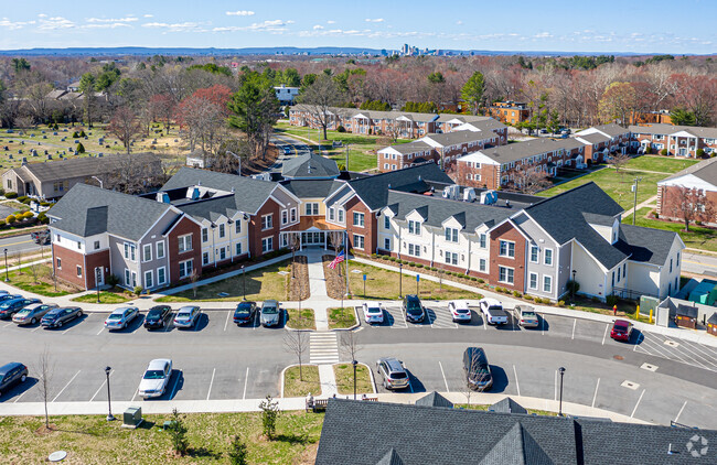 Building Photo - Center Village Rental