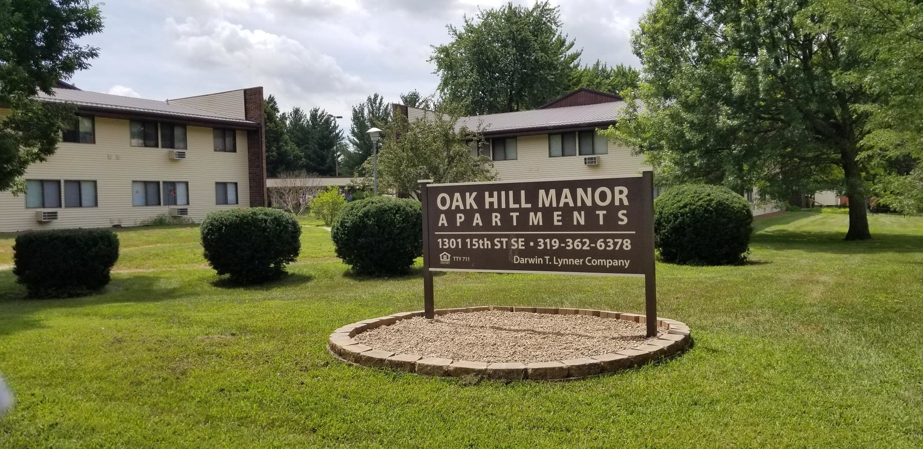 Oak Hill Manor - Oak Hill Manor Apartments