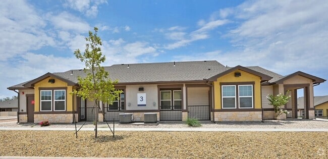 Building Photo - Heritage Heights at Big Springs Rental