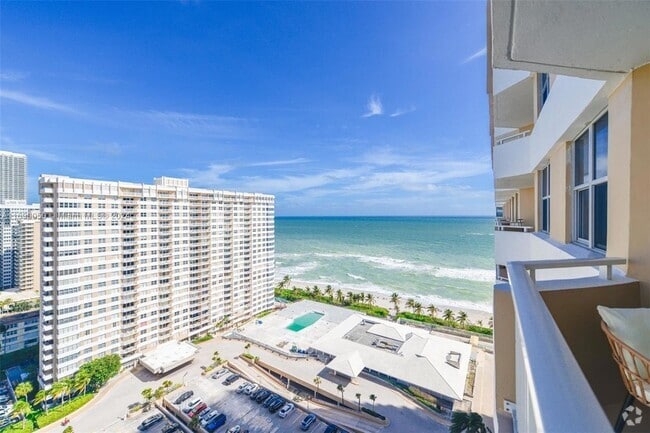 Building Photo - 1980 S Ocean Dr Rental